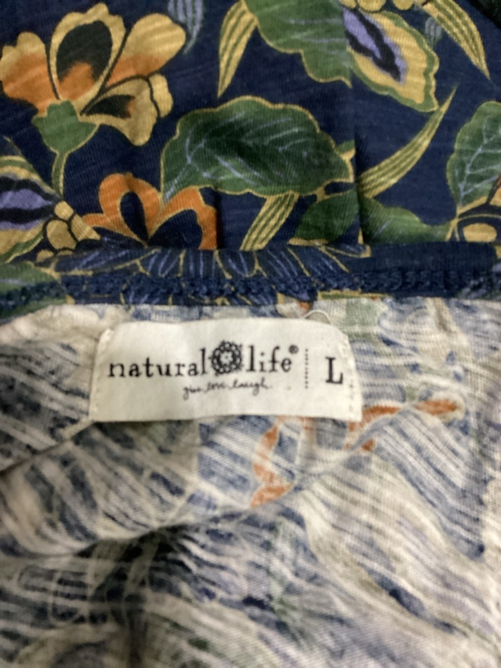 Natural Life Iris Cotton Dahlias Floral Scoop Neck Long-Sleeve Top Size Large - Picture 6 of 7